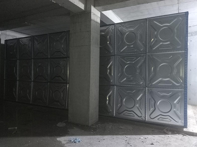 Çelik Su Deposu