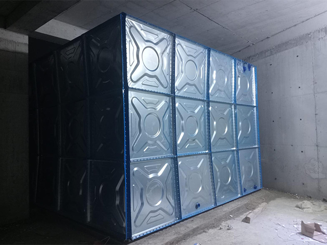 Galvaniz Su Deposu
